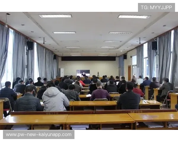 冬季项目裁判培训强化视频学习与模拟执法